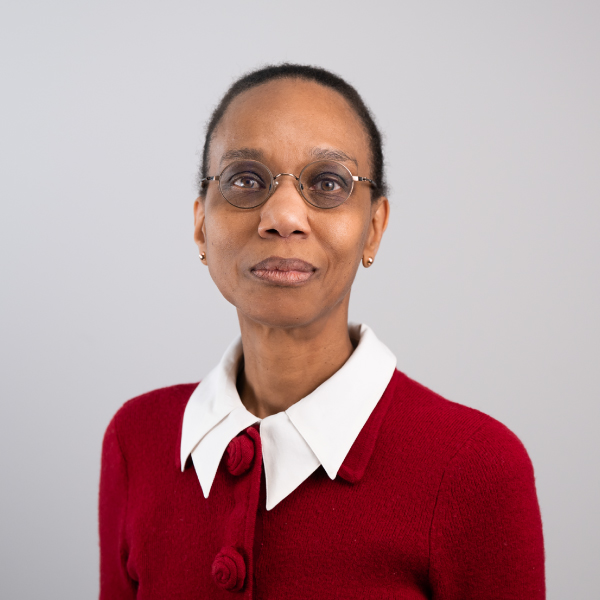 Headshot of Colette Raphael